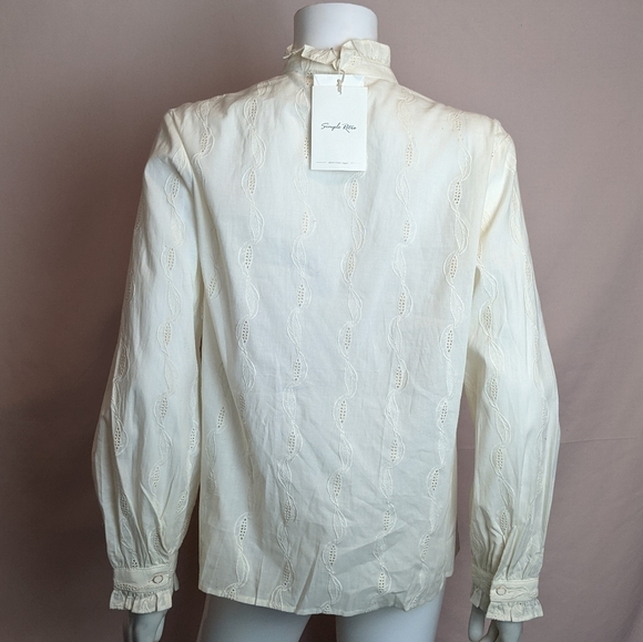 Simple Retro Victoria 100% Cotton Ruffle Mandarin Shirt - Picture 4 of 8